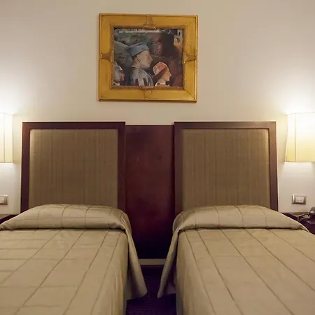 Dei Gonzaga מלון Reggiolo