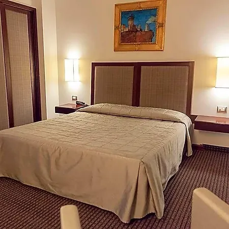 Dei Gonzaga Hotel Reggiolo